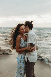 Couples photos taken in Oahu