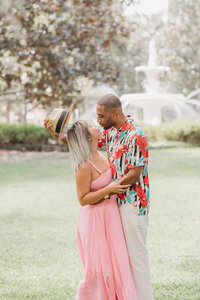 engagement bride and groom savannah georgia forsyth park