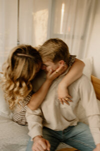 christian-couple-cuddling