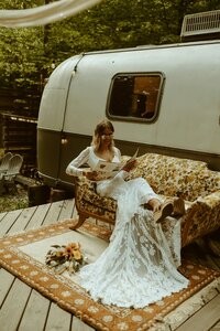 devon-divine-4iDRIcgqUw4-unsplash