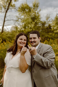 Jessica Frigge Photography is a wedding photographer in Milwaukee Wisconsin