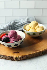 frozen yogurt cover photo