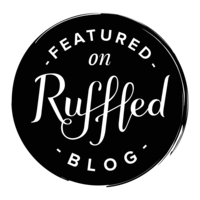 Ruffled-feature-badge-black