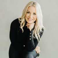 Portrait of Kathy Ford sharing positive client experience with The Agency's custom branding services

