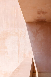 light and shadow at Neuendorf House in Mallorca