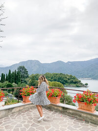 Lifestyle photo of a woman with a pretty scene