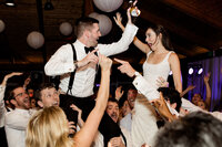 Onteora Mountain House Wedding in the Fall Photography by Melanie Ruth Photography