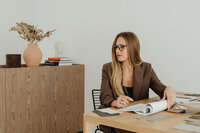 kaboompics_young-architect-woman-portrait-in-her-studio-27987