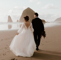 Cannon Beach elopement photos
