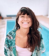 Nadia Munla, embodiment & intimacy coach, praises Rachael Maddox as a secret magician in business coaching, calling Pitch Witch in the CEO Coven a game-changer for marketing.