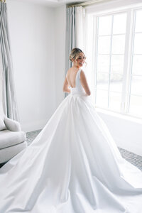 Lauren E. Bliss Photography Pennsylvania East Coast Destination Wedding Photographer Photography Editorial Luxury High End Chic Couples Couple Modern Romantic Engagement Weddings Lifestyle Portraits