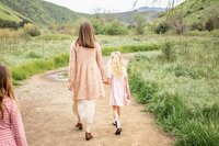 Sisters photo by Ventura County Photographer Erica Hurlburt