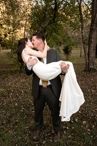 Bride and groom nature wedding - destination elopement photography