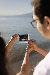Pregnancy Announcement-31