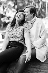 couple celebrates engagement in Big Sur