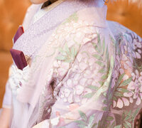 Colorful iro-uchikake Japanese wedding kimono rental with rich floral designs, ideal for vibrant traditional or modern weddings in Los Angeles California | 色打掛レンタル 豪華花柄 伝統とモダン両方に映えるロサンゼルス着物ウェディング