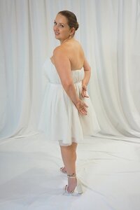 Plus size short tulle wedding dress with belt - Edith Élan bridal designer