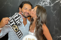 Build_Your_BestEvent_Guests_Taking_Photos_With_Photo_Booth