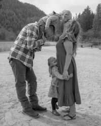 Spokane lifestyle family photographer capturing candid, emotional outdoor family sessions filled with love and connection