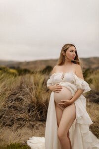 luxury-maternity-experience-miami-beach-lina-mart-photography