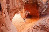 This couple eloped in Arches National Park.