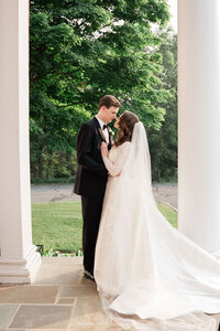 The Conservatory at the sussex county fairgrounds wedding by renee ash photography