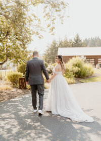 Youngberg Hill Winery Wedding in McMinnville Oregon