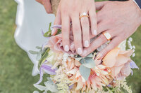 LM weddings, lovers, loveshoot, pre-weddingshoot, golden hour, holding hands, koppel, loveshoot