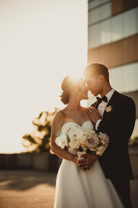 candid wedding photo in cincinnati ohio