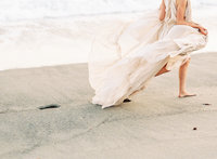 beach+bridal+editorial+by+lauren+peele+photography53