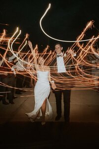 52_villa-terrace-decorative-arts-museum-wedding-photos-milwaukee-wisconsin-james-stokes-photography-luxury-fine-art-weddings-asian-american-italian-style-midwest