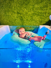 Babyfloating im Whirlpool