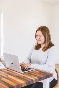 Effective strategies and expert tips to streamline and optimize your content creation routine.