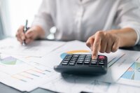 queens business accountant