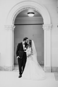 Wedding ring photo with bouquet