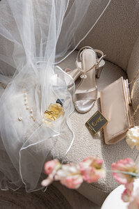 lm weddings, bruid, trouwboeket, trouwjurk, bruidsjurk