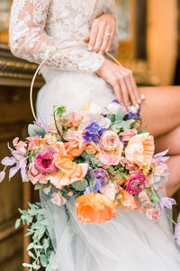spring-fashion-forward-bridal-bouquet