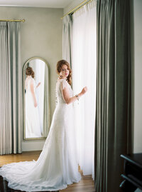 HeightsHouse-Fine-Art-Film-Wedding-Photographer-Luxury-Editorial-NC17