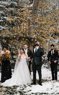 vertical-outdoor-wedding-scaled