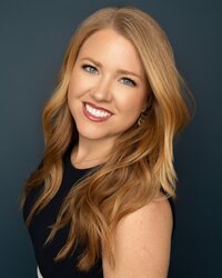 headshots in charleston, charleston headshots, professional headshots near me