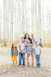 Family photography session up fairview canyon in utah 
