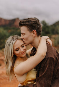 couple eloping in arizona