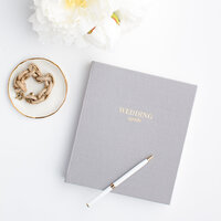 Book bespoke makeup lessons