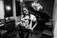 Singer Rachael Bawn in recording studio