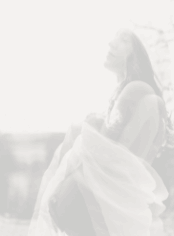 women looking up