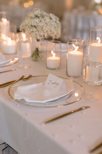 peach-orchard-black-and-white-wedding