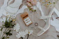 fall boho modern wedding at la pointe