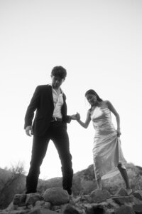Classic Couples Photos at the Mission Trails in San Diego-9009