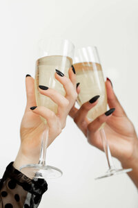 Marketing-Mixology-Champagne-Cheers