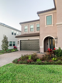Street view of the front of the Modern Florida Home